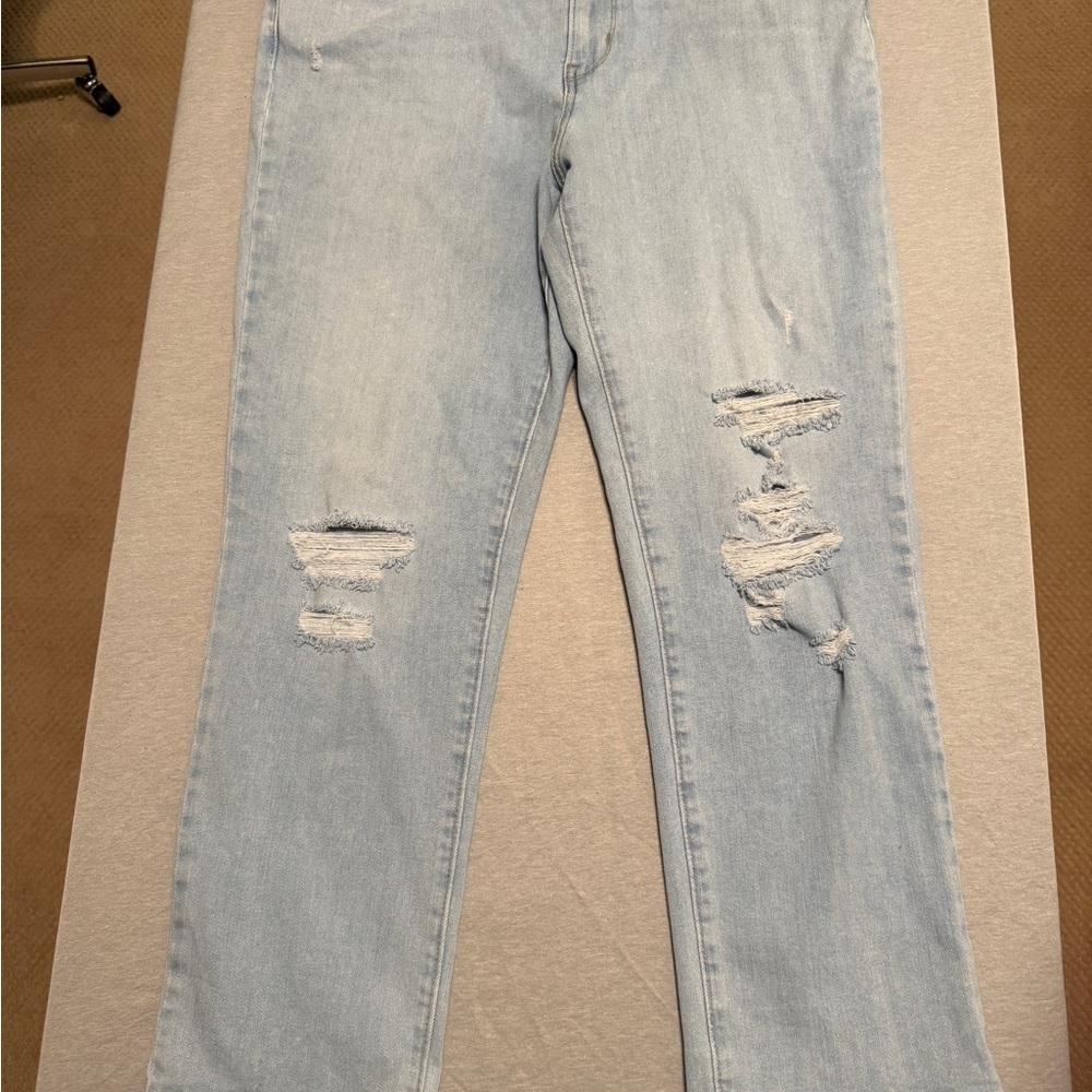 Levi’s 724 Jeans High Rise Straight Crop Light Blue Distressed Size 32